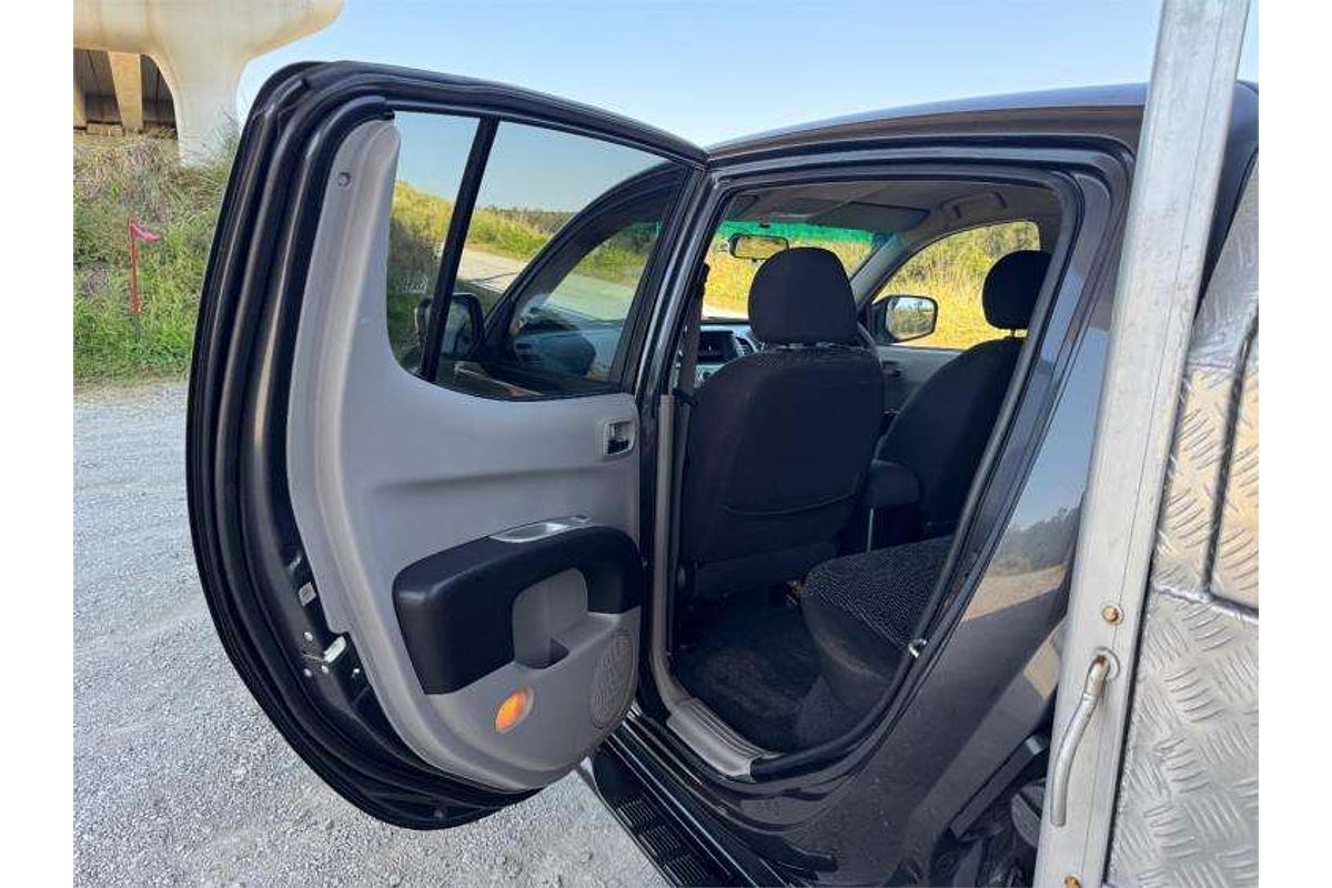 2011 Mitsubishi Triton GLX-R MN 4X4