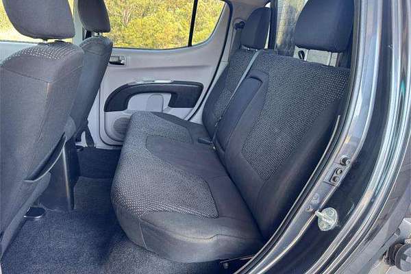 2011 Mitsubishi Triton GLX-R MN 4X4
