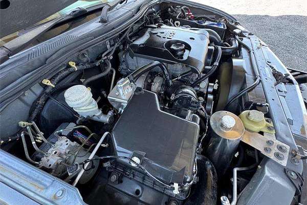 2011 Mitsubishi Triton GLX-R MN 4X4