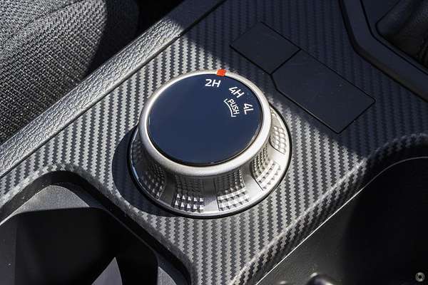 2025 Mitsubishi Triton GLX MV 4X4