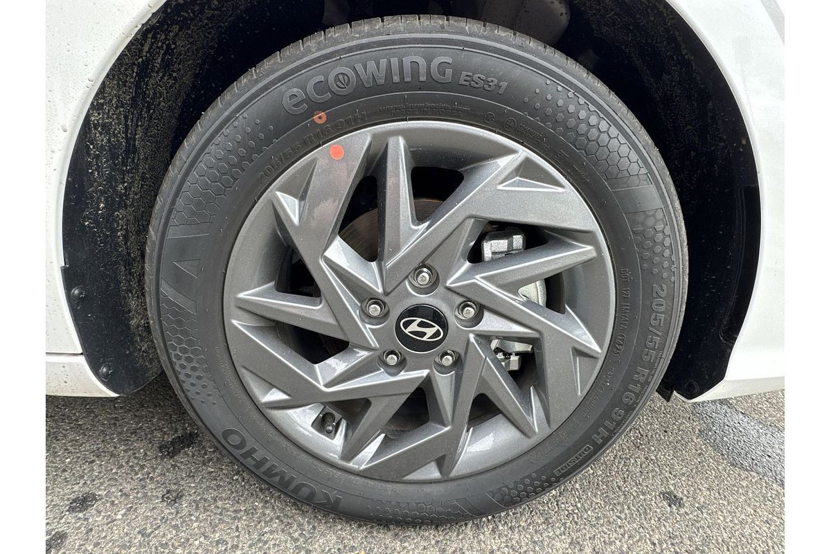 2025 Hyundai i30 Hybrid CN7.V2