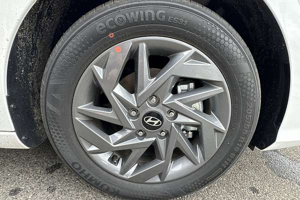 2025 Hyundai i30 Hybrid CN7.V2