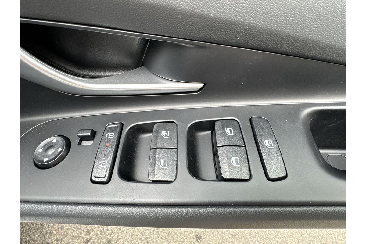 2025 Hyundai i30 Hybrid CN7.V2