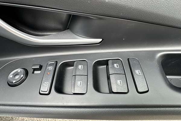 2025 Hyundai i30 Hybrid CN7.V2