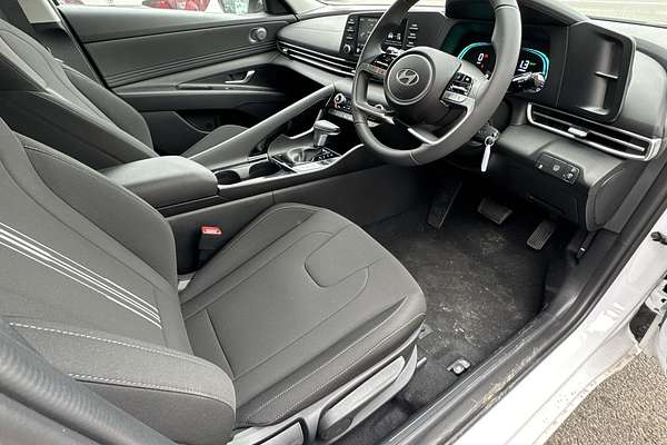 2025 Hyundai i30 Hybrid CN7.V2