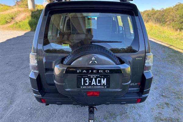 2013 Mitsubishi Pajero GLX-R NW