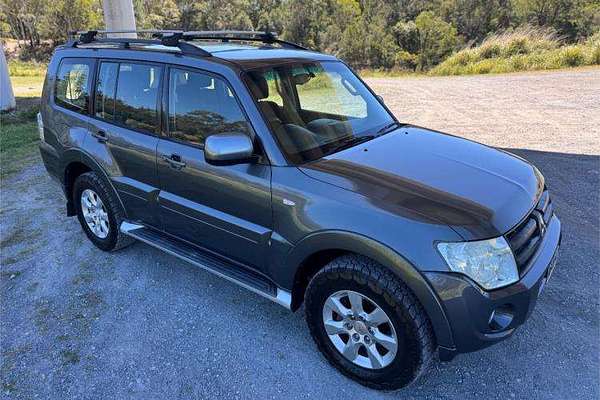2013 Mitsubishi Pajero GLX-R NW