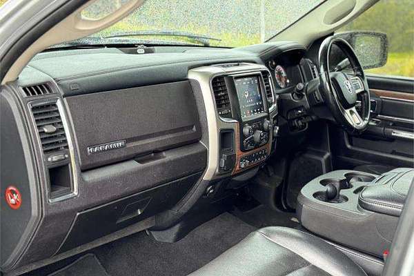2018 RAM 2500 Laramie  4X4 SWB