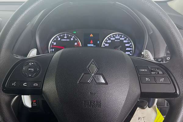 2024 Mitsubishi Eclipse Cross ES YB