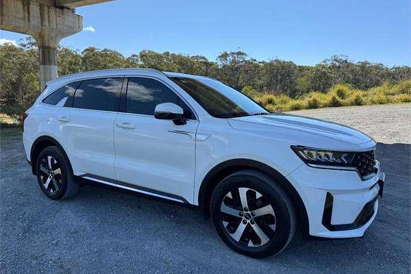 2022 Kia Sorento Sport MQ4