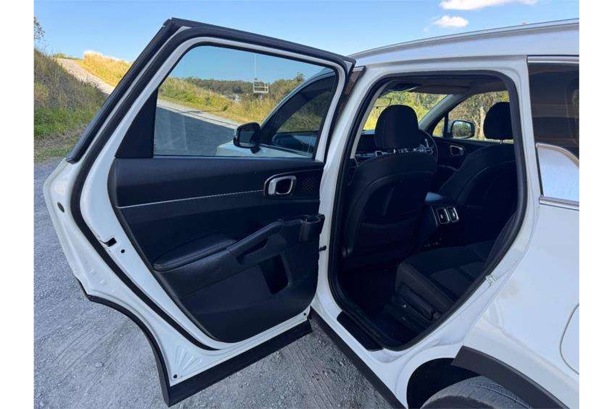 2022 Kia Sorento Sport MQ4