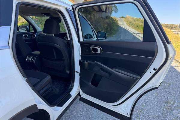 2022 Kia Sorento Sport MQ4