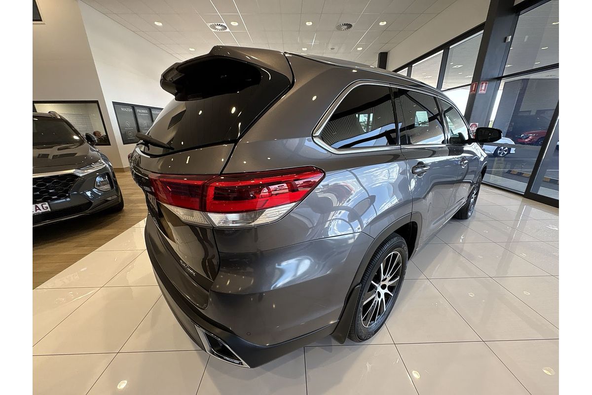 2017 Toyota Kluger Grande GSU50R