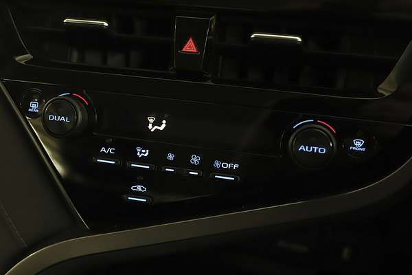 2021 Toyota Camry Ascent AXVH70R