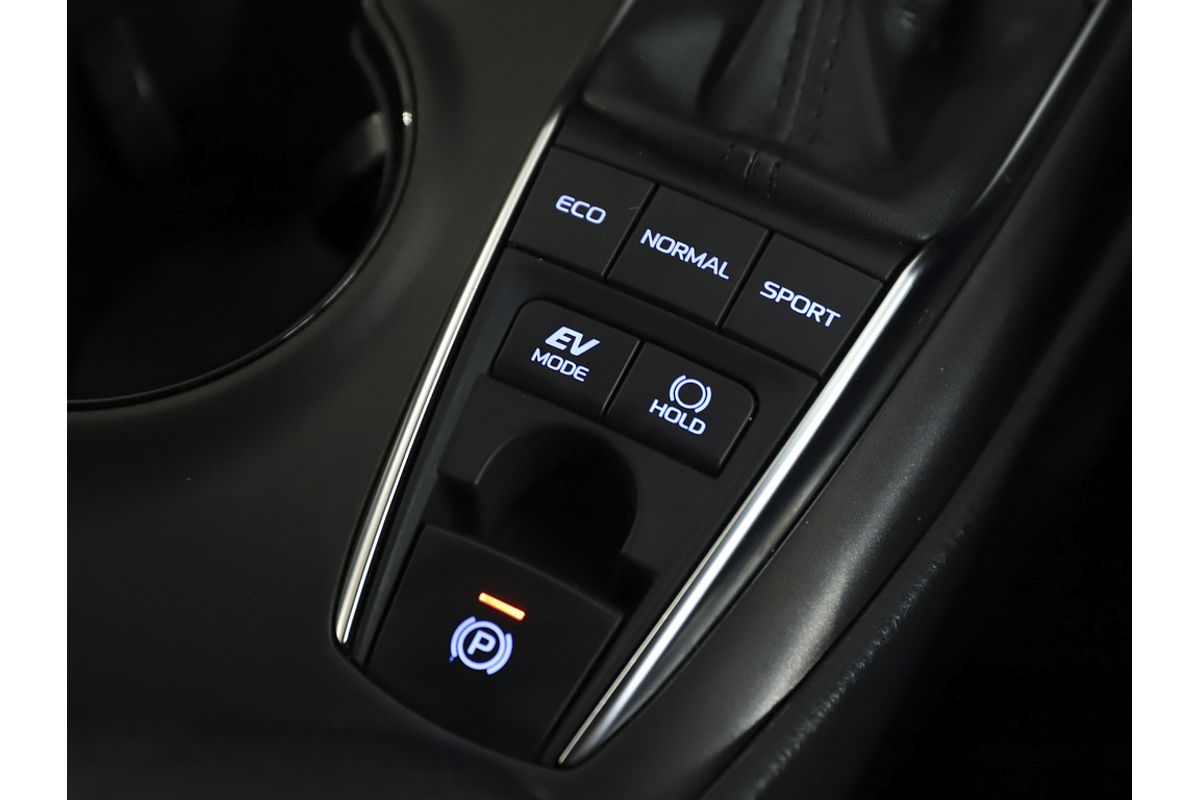 Camry Hybrid Ascent 2.5L Auto CVT Sedan 2Z76740 001