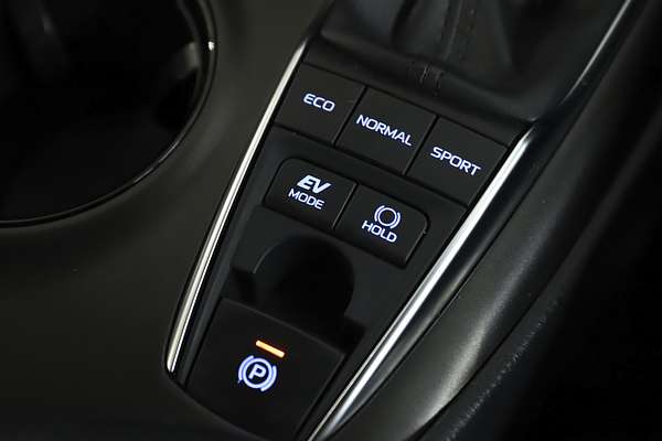 2021 Toyota Camry Ascent AXVH70R