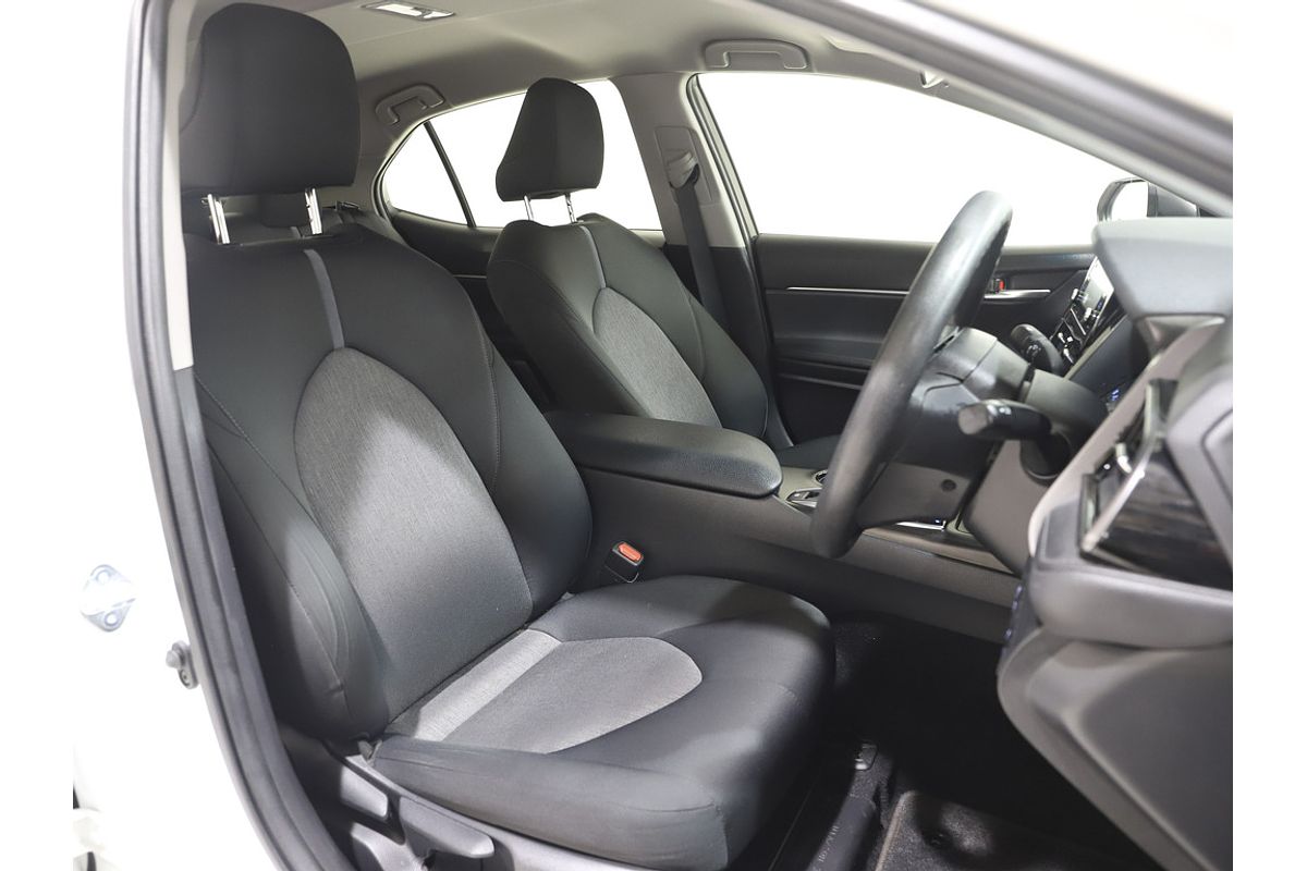 2021 Toyota Camry Ascent AXVH70R