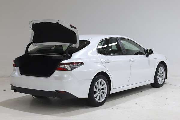 2021 Toyota Camry Ascent AXVH70R