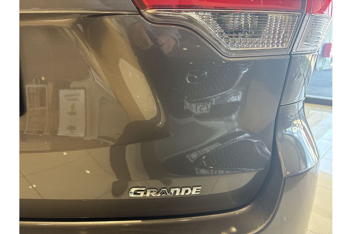 2017 Toyota Kluger Grande GSU50R