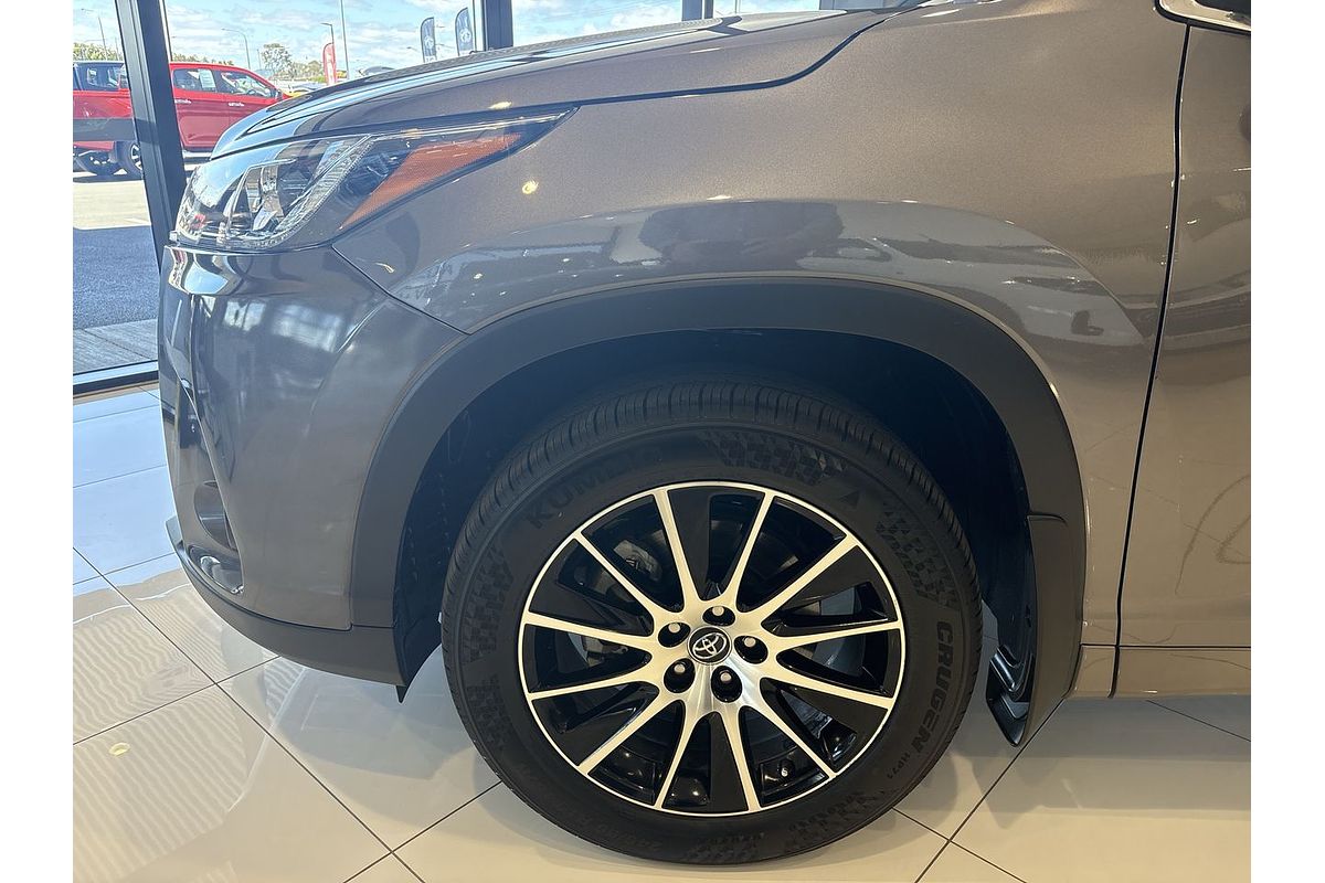 2017 Toyota Kluger Grande GSU50R