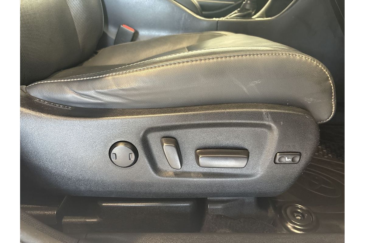 2017 Toyota Kluger Grande GSU50R