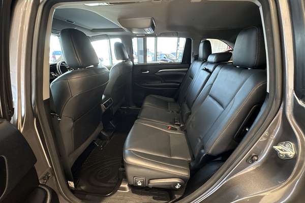 2017 Toyota Kluger Grande GSU50R