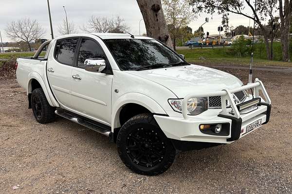 2015 Mitsubishi Triton GLX-R MN 4X4