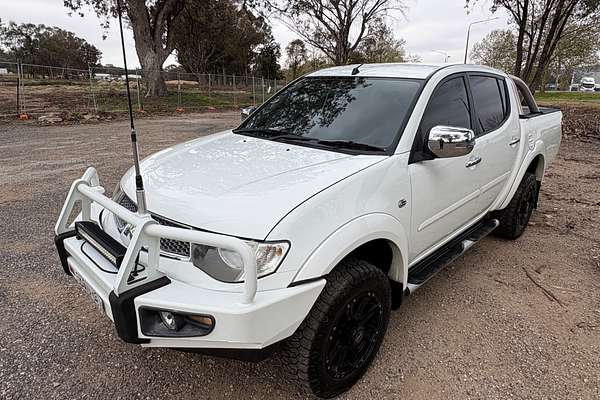 2015 Mitsubishi Triton GLX-R MN 4X4