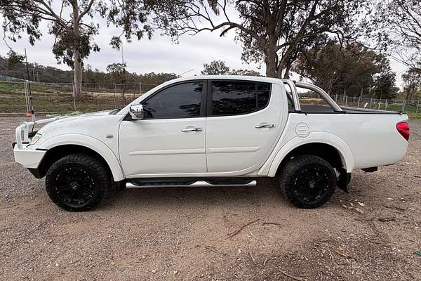 2015 Mitsubishi Triton GLX-R MN 4X4