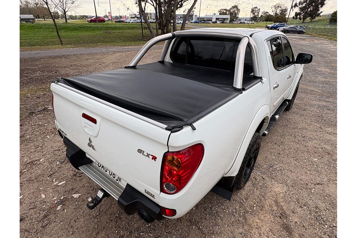 2015 Mitsubishi Triton GLX-R MN 4X4