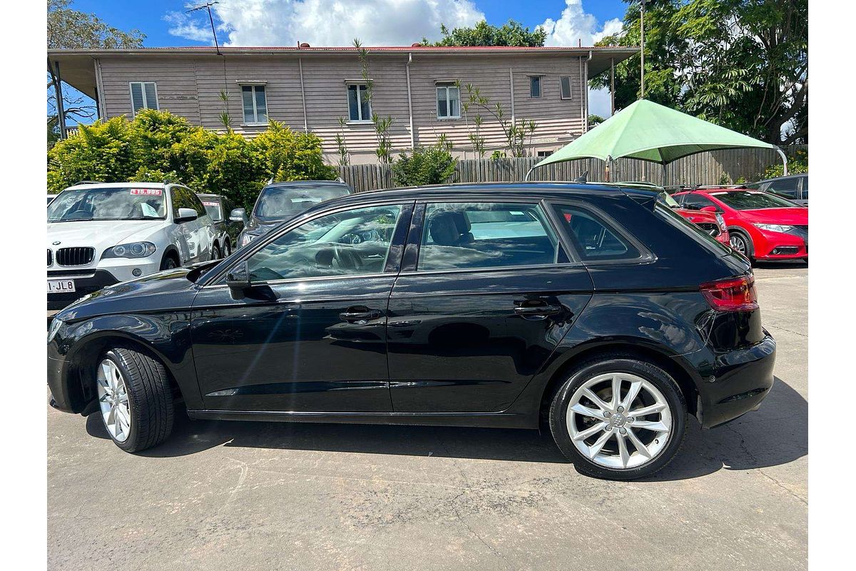 2014 Audi A3 Attraction 8V