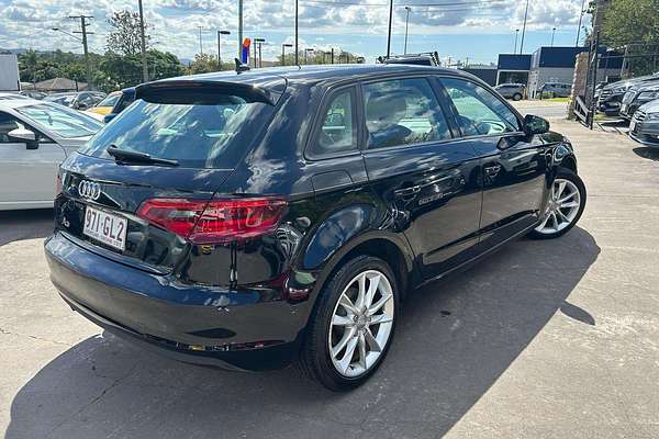 2014 Audi A3 Attraction 8V