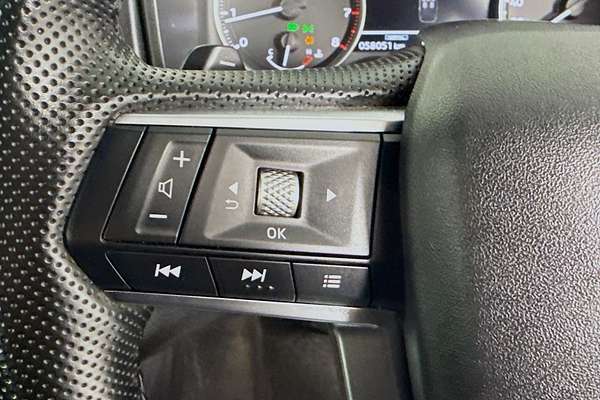 2024 Mitsubishi Outlander LS ZM