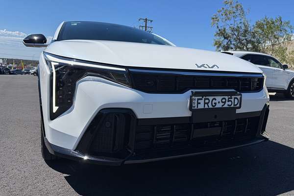 2024 Kia K4 GT-Line CL4m
