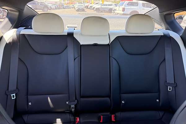 2024 Kia K4 GT-Line CL4m