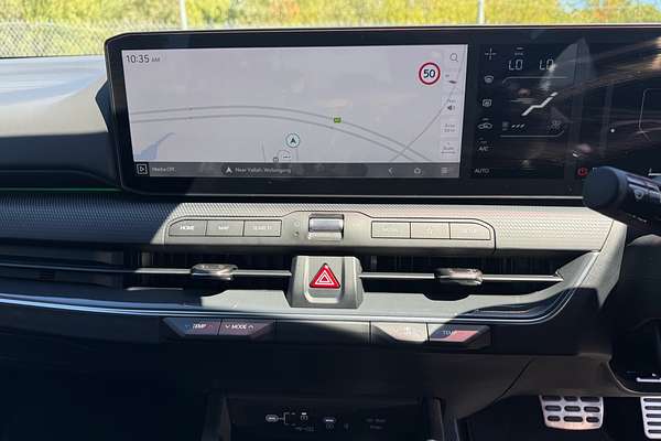 2024 Kia K4 GT-Line CL4m