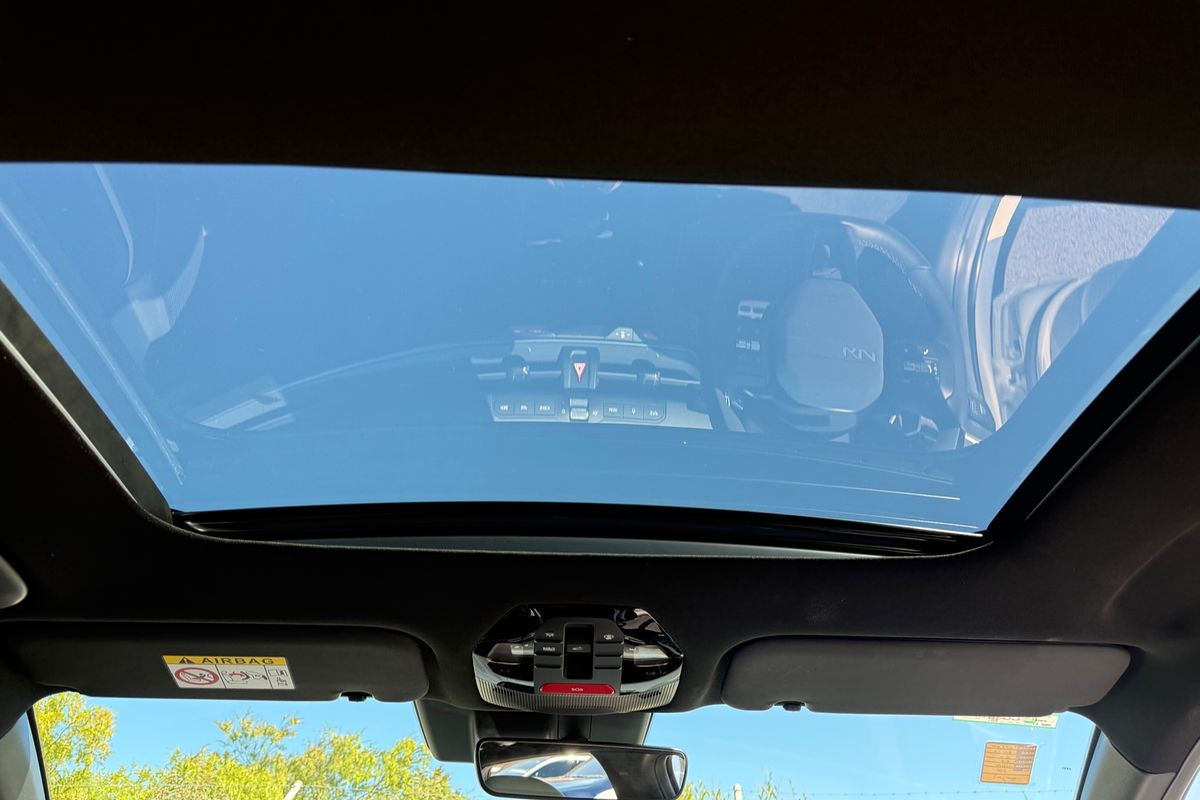 2024 Kia K4 GT-Line CL4m