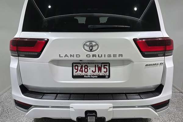 2023 Toyota Landcruiser Sahara ZX FJA300R