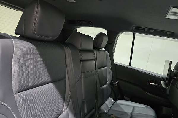 2023 Toyota Landcruiser Sahara ZX FJA300R