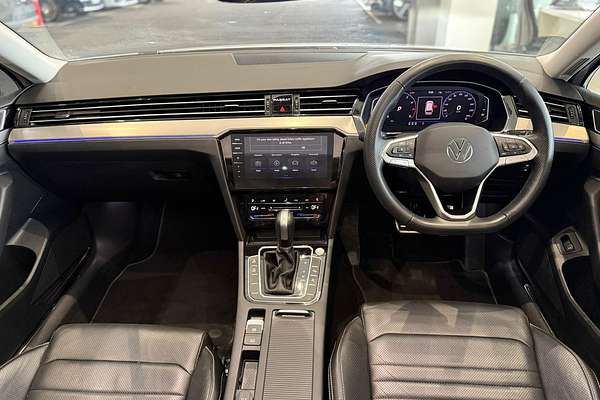 2023 Volkswagen Passat Alltrack 162TSI Premium B8