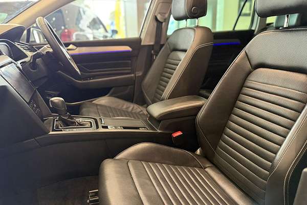 2023 Volkswagen Passat Alltrack 162TSI Premium B8