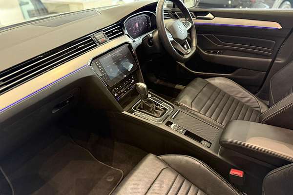 2023 Volkswagen Passat Alltrack 162TSI Premium B8