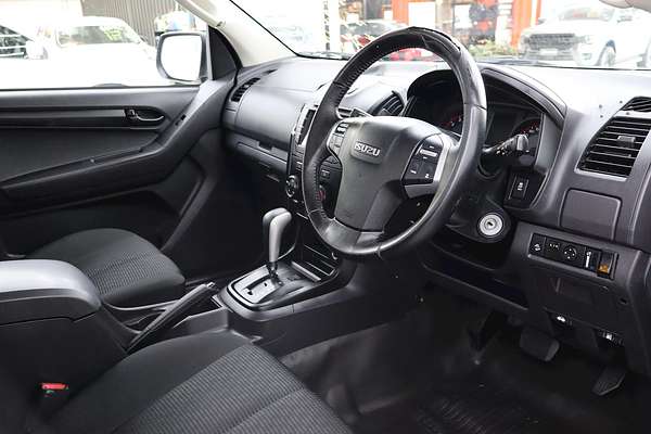 2018 Isuzu D-MAX SX High Ride Rear Wheel Drive