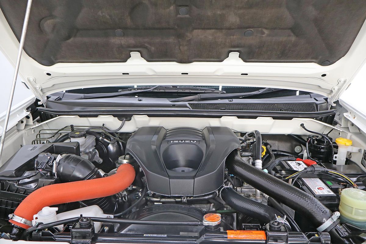 2018 Isuzu D-MAX SX High Ride Rear Wheel Drive