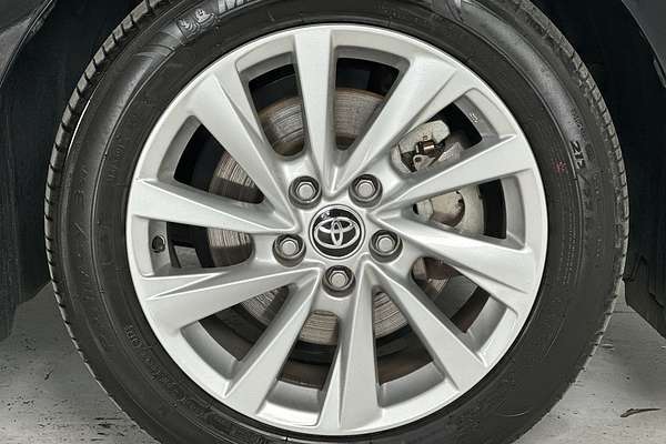 2024 Toyota Camry Ascent AXVH70R