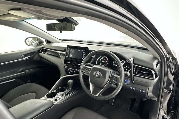 2024 Toyota Camry Ascent AXVH70R