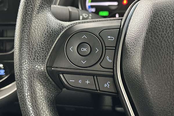 2024 Toyota Camry Ascent AXVH70R