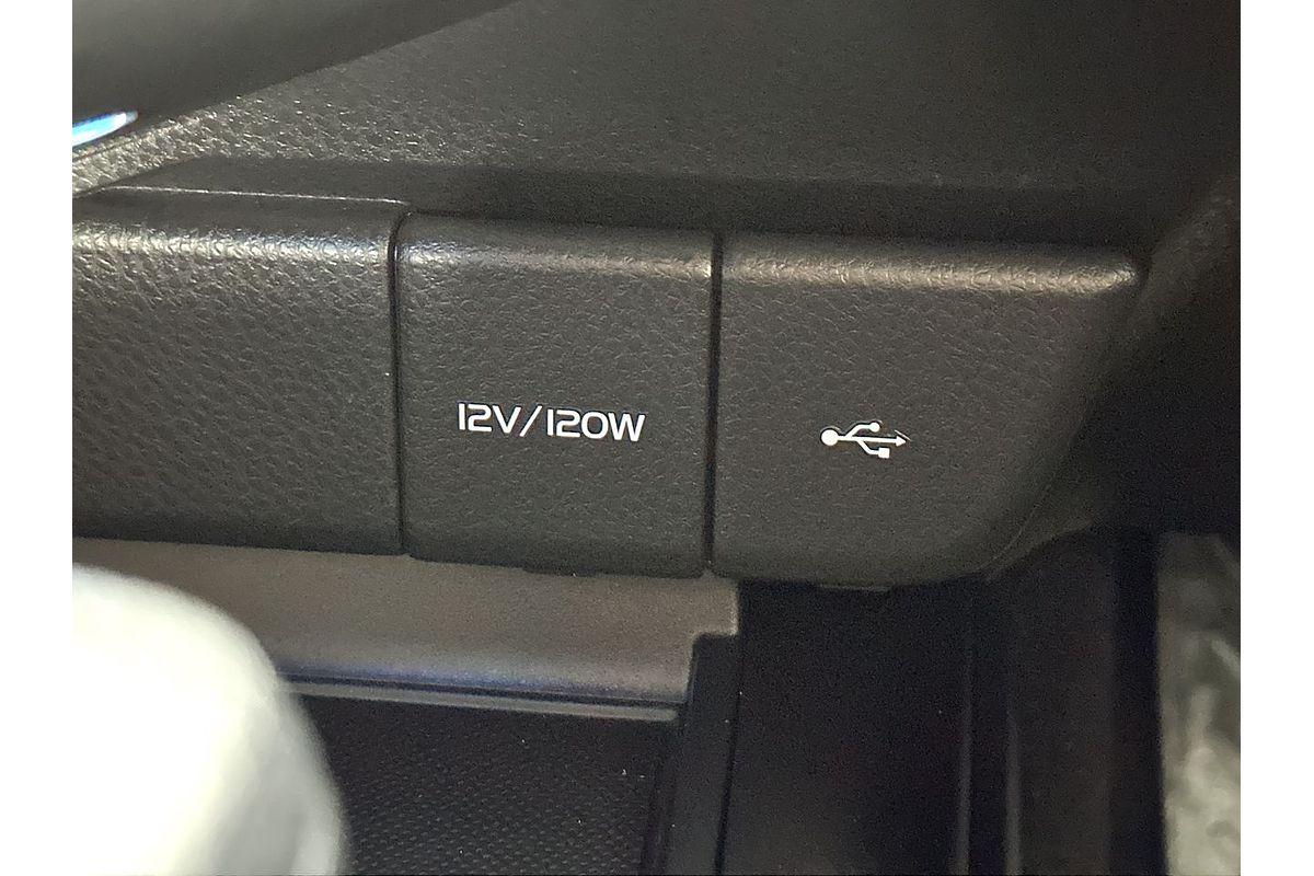 2024 Toyota Camry Ascent AXVH70R