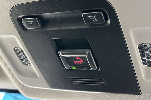 2024 Toyota Camry Ascent AXVH70R