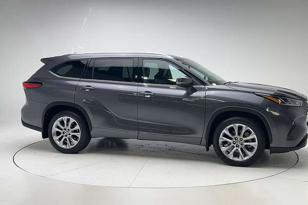 2022 Toyota Kluger Grande AXUH78R